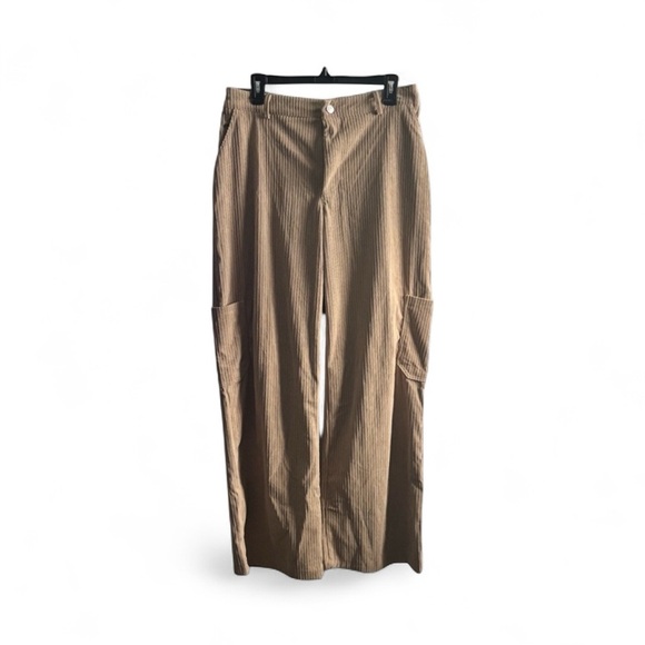 HYFVE Pants - Womens HYFVE Wide Leg Corduroy Pants – Camel Brown, Size L